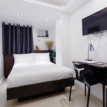 סן פדרו מקאטי Nest Nano Suites Poblacion - Makati מראה חיצוני תמונה
