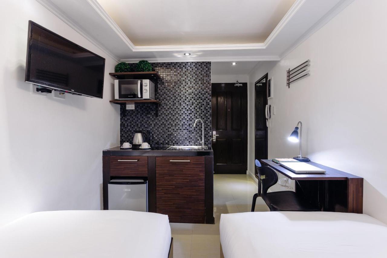 סן פדרו מקאטי Nest Nano Suites Poblacion - Makati מראה חיצוני תמונה