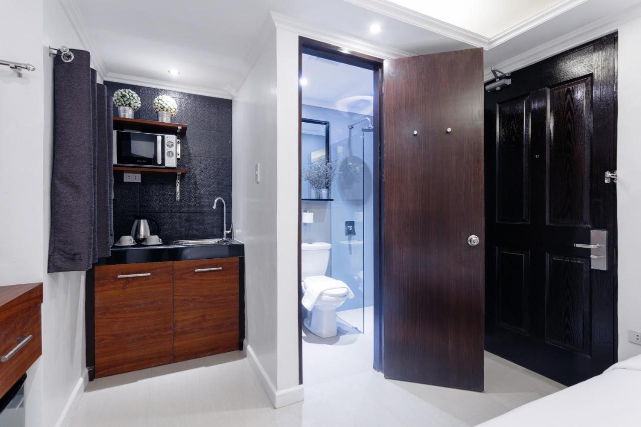 סן פדרו מקאטי Nest Nano Suites Poblacion - Makati מראה חיצוני תמונה