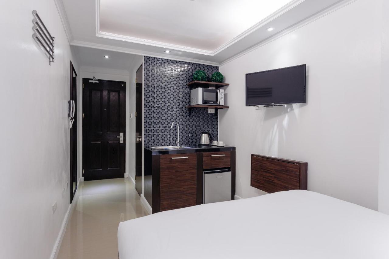 סן פדרו מקאטי Nest Nano Suites Poblacion - Makati מראה חיצוני תמונה